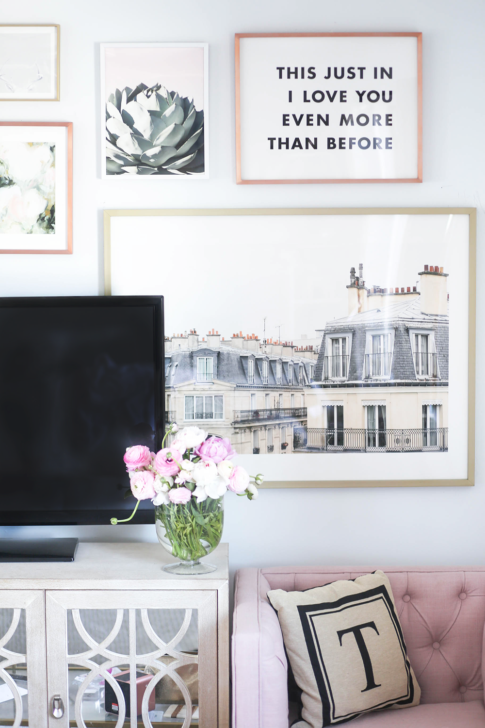 Gallery Wall, How To Create A Gallery Wall