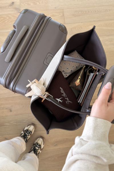 Travel-Essentials (1)